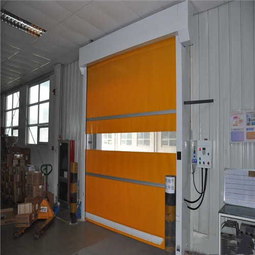 東莞塘廈東莞智富五金制品有限公司，PVC軟門簾安裝